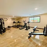 Club Royal Wongamat by Pattaya Sunny Rentals